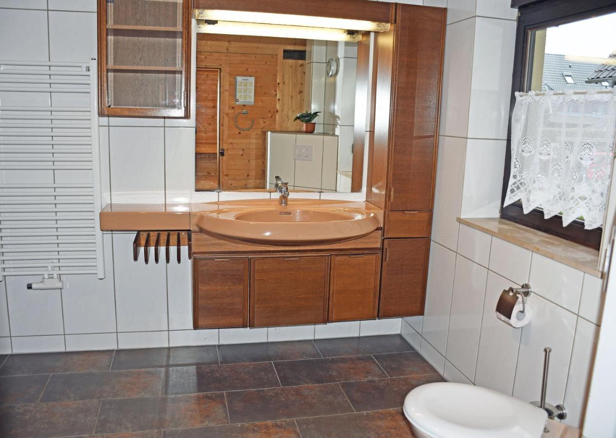 Schoenes Ferienhaus Mit Kamin Und Sauna Im Ostseebad Sellin 外观 照片