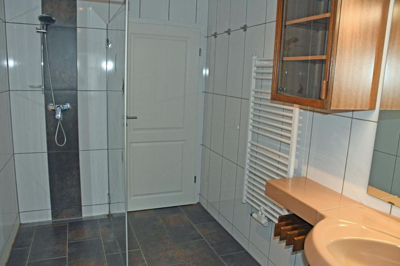 Schoenes Ferienhaus Mit Kamin Und Sauna Im Ostseebad Sellin 外观 照片