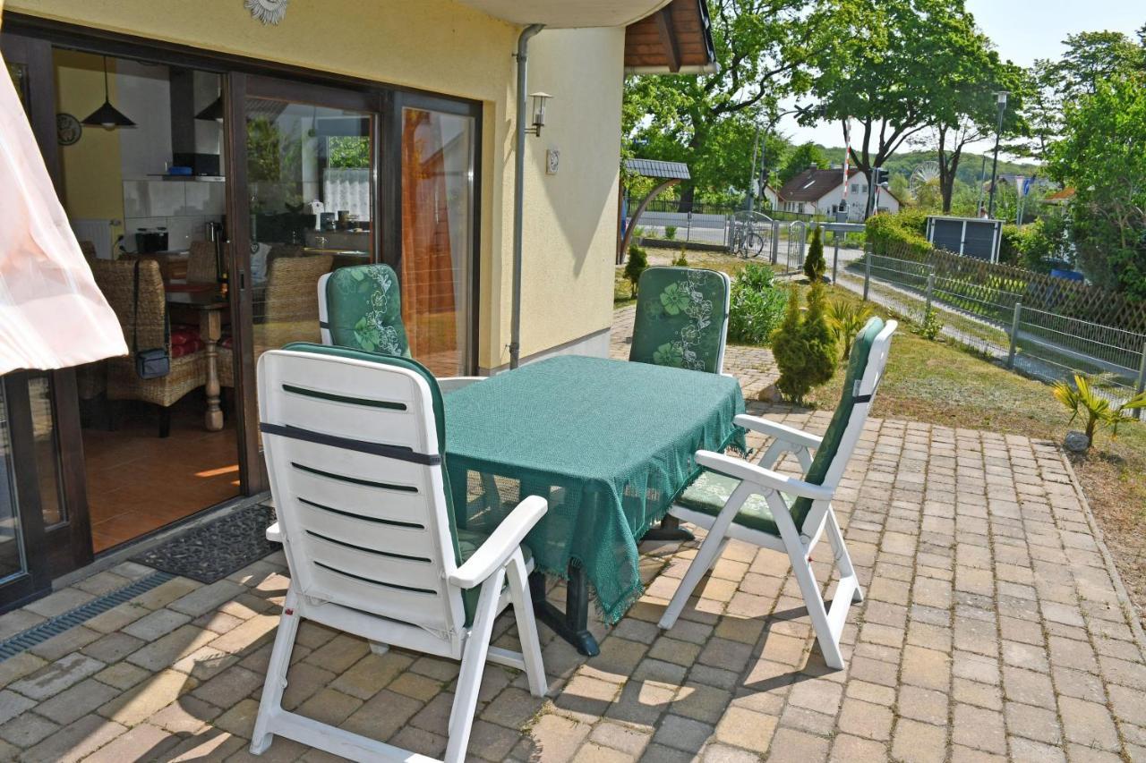 Schoenes Ferienhaus Mit Kamin Und Sauna Im Ostseebad Sellin 外观 照片